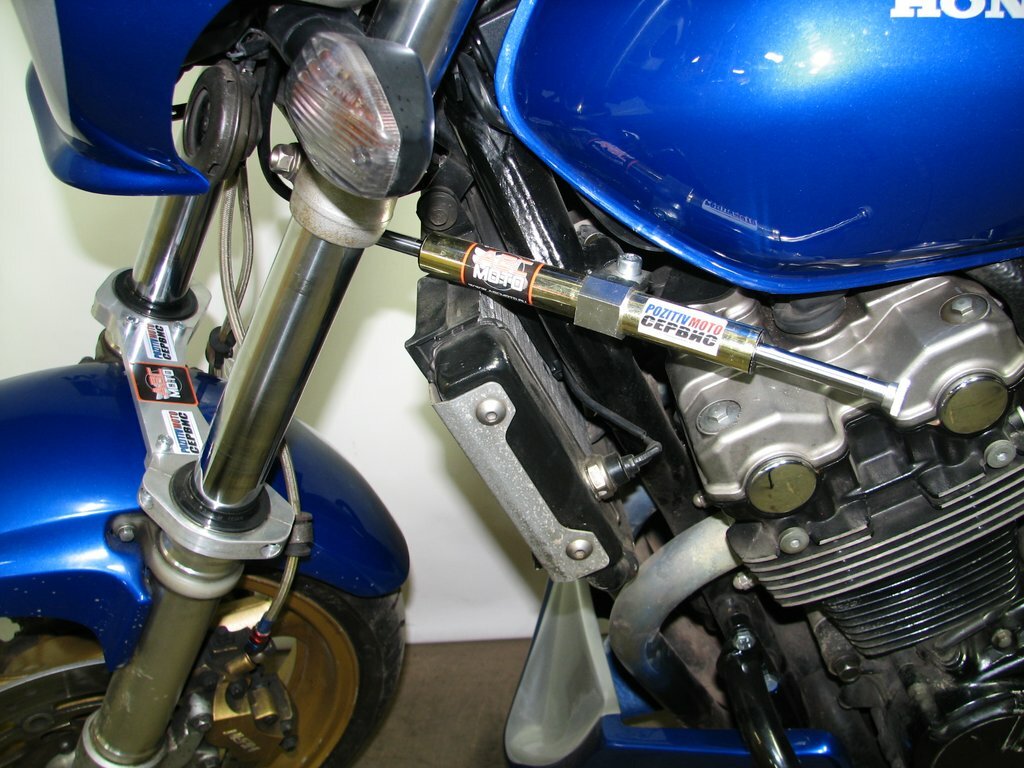 рулевой демпфер на honda cb 400 рулевой демпфер на honda cb 400